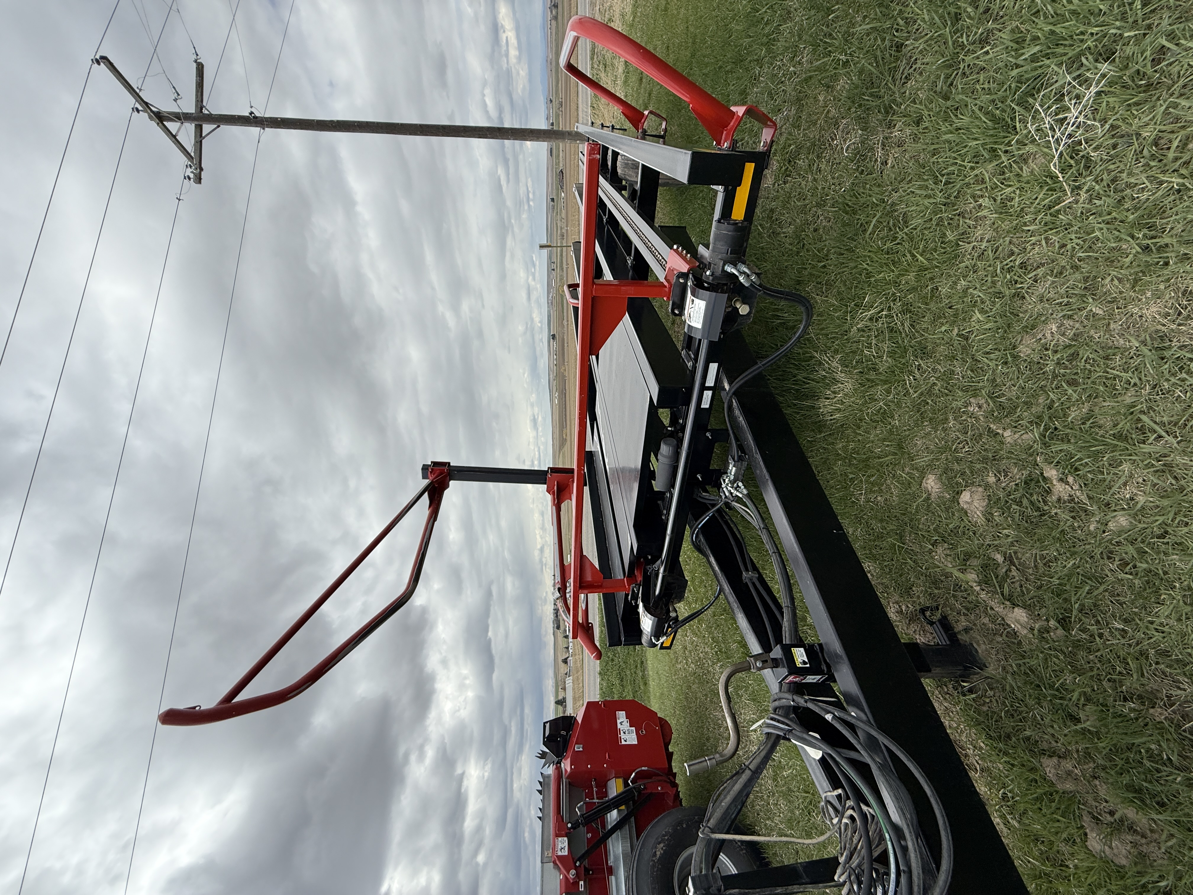 2020 Farm King BM2400H Bale Accumulator