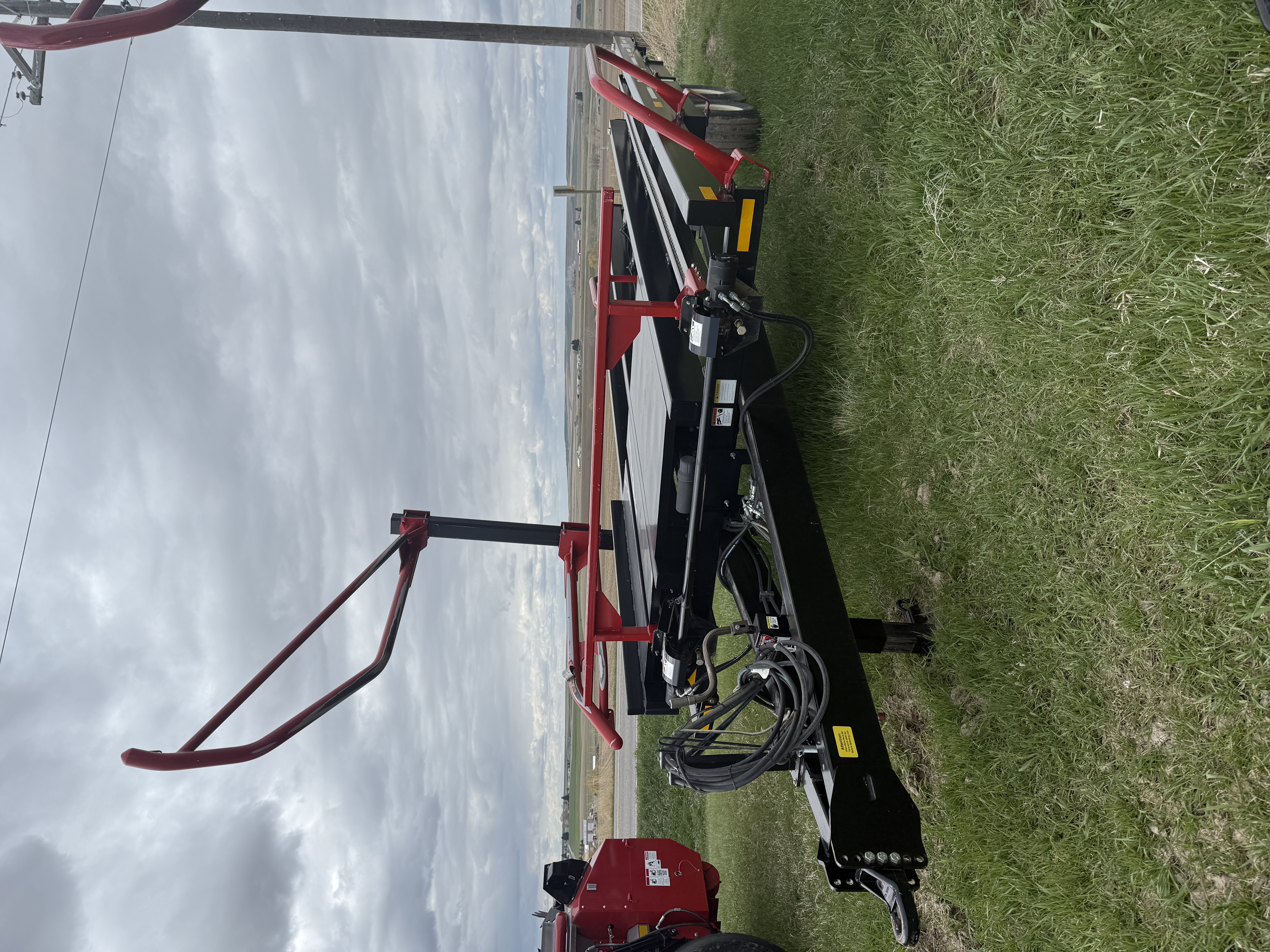 2020 Farm King BM2400H Bale Accumulator