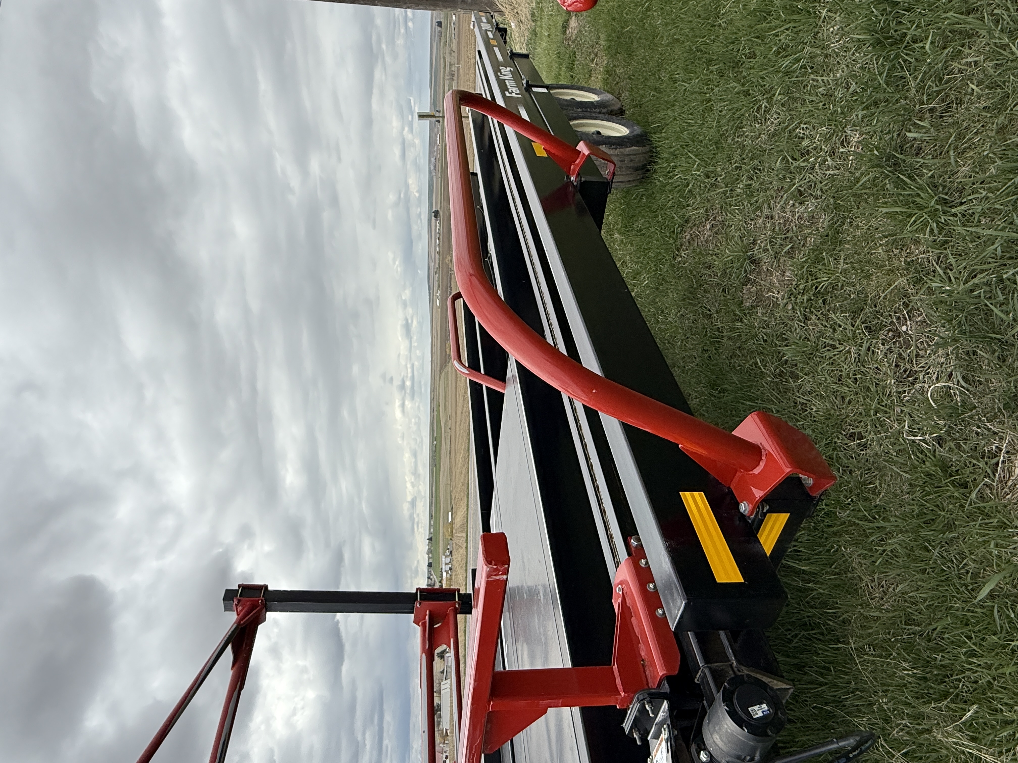 2020 Farm King BM2400H Bale Accumulator