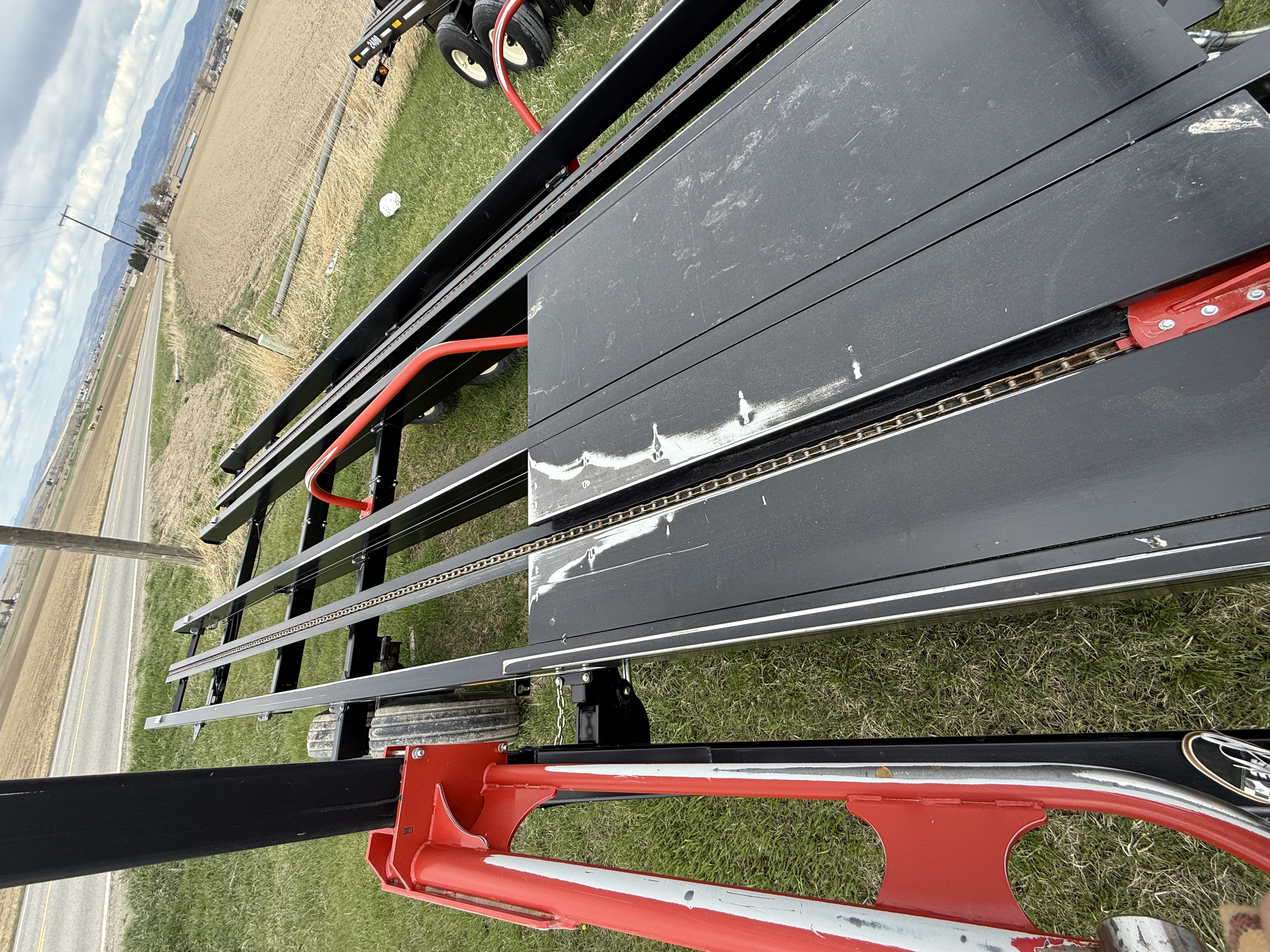 2020 Farm King BM2400H Bale Accumulator