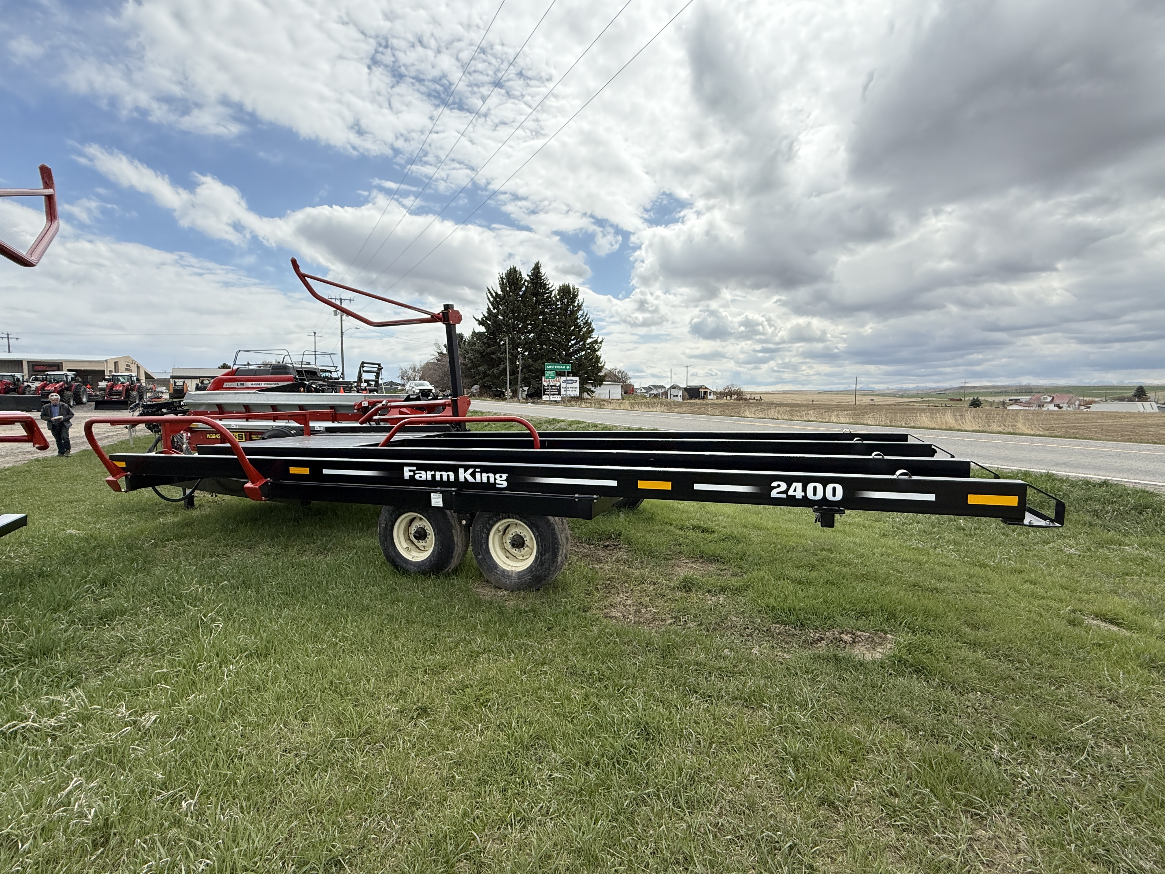 2020 Farm King BM2400H Bale Accumulator
