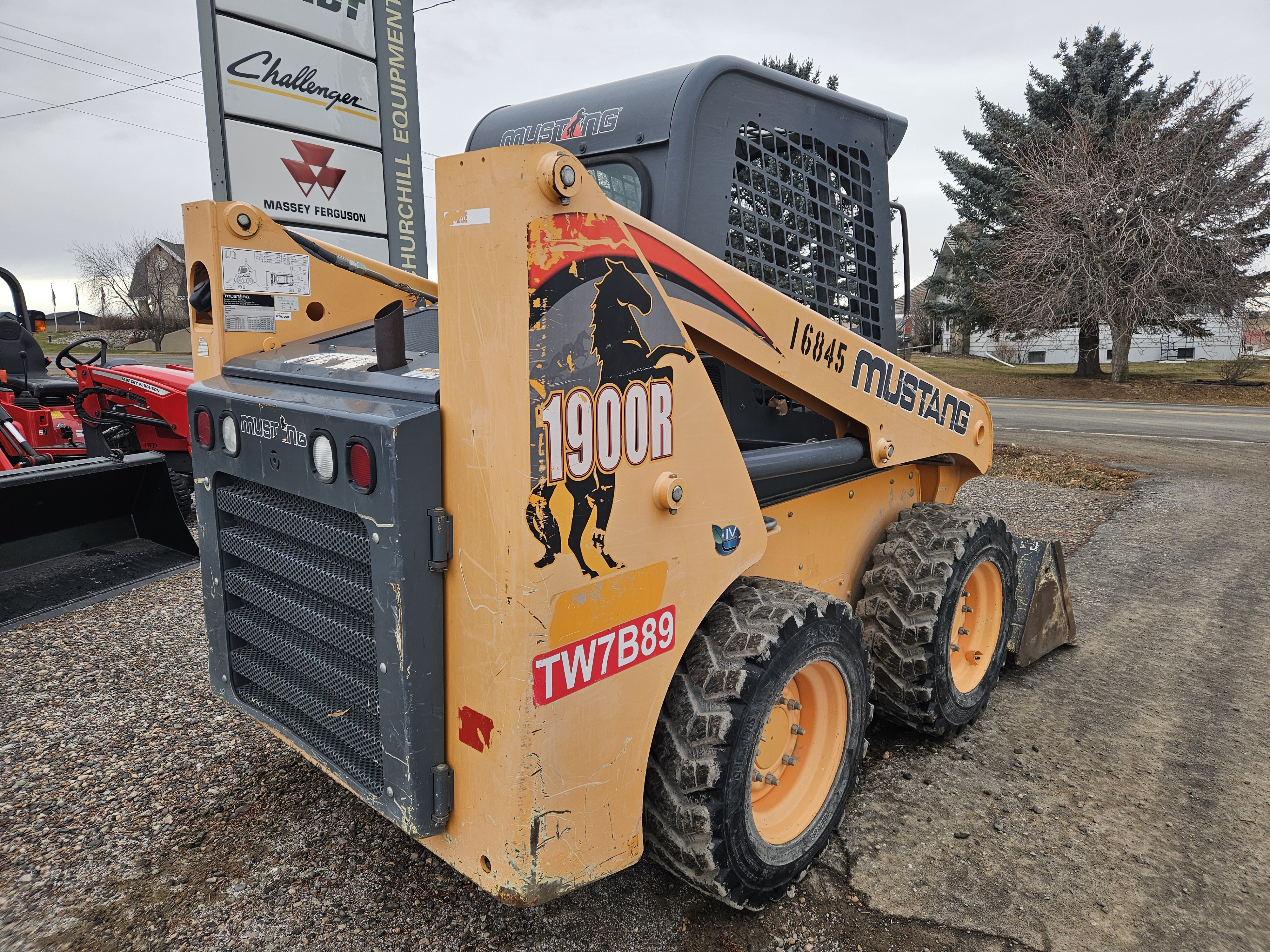 2016 Mustang Mfg. 1900R Skid Steer/Excavator