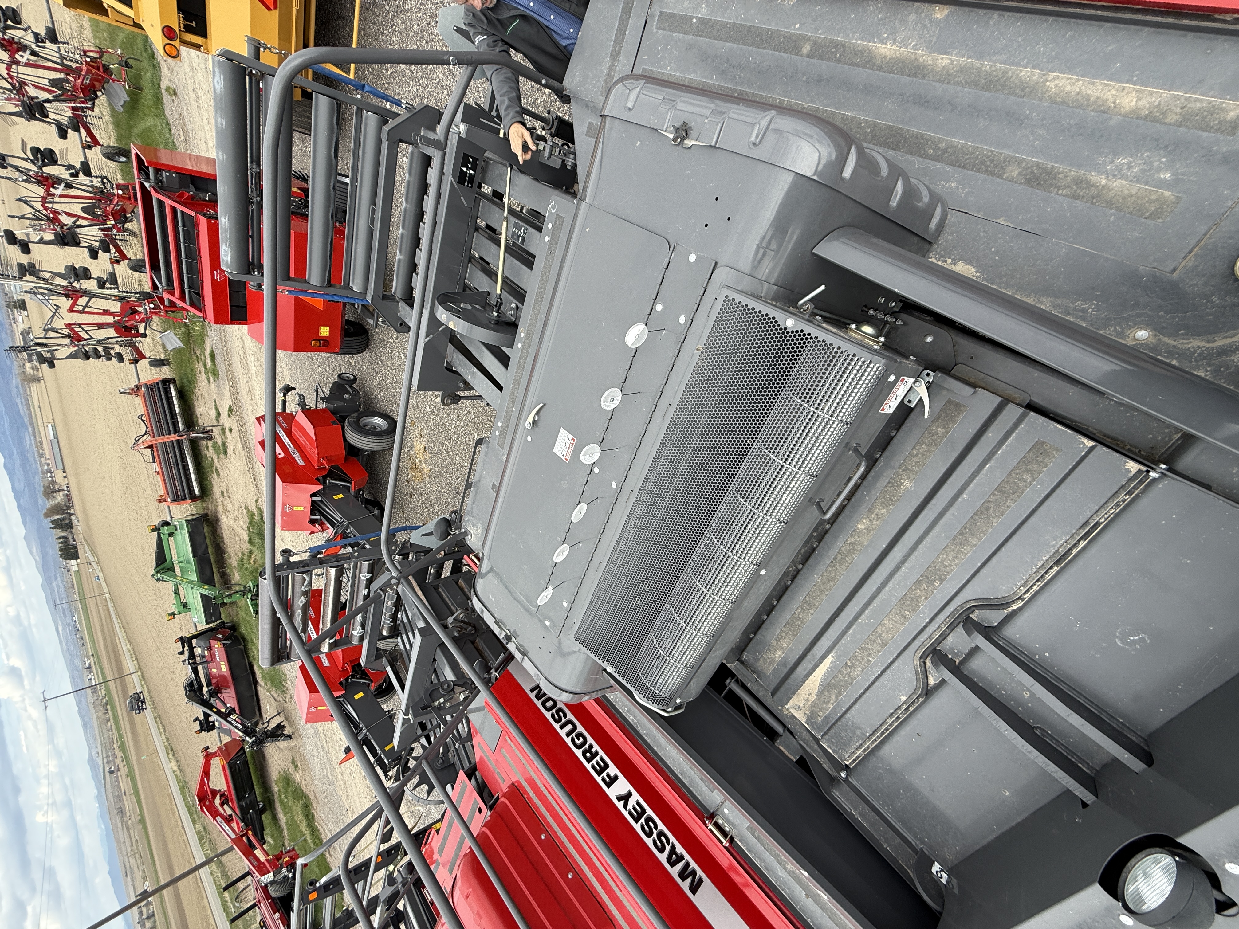 2014 Massey Ferguson 2270 Baler/Square