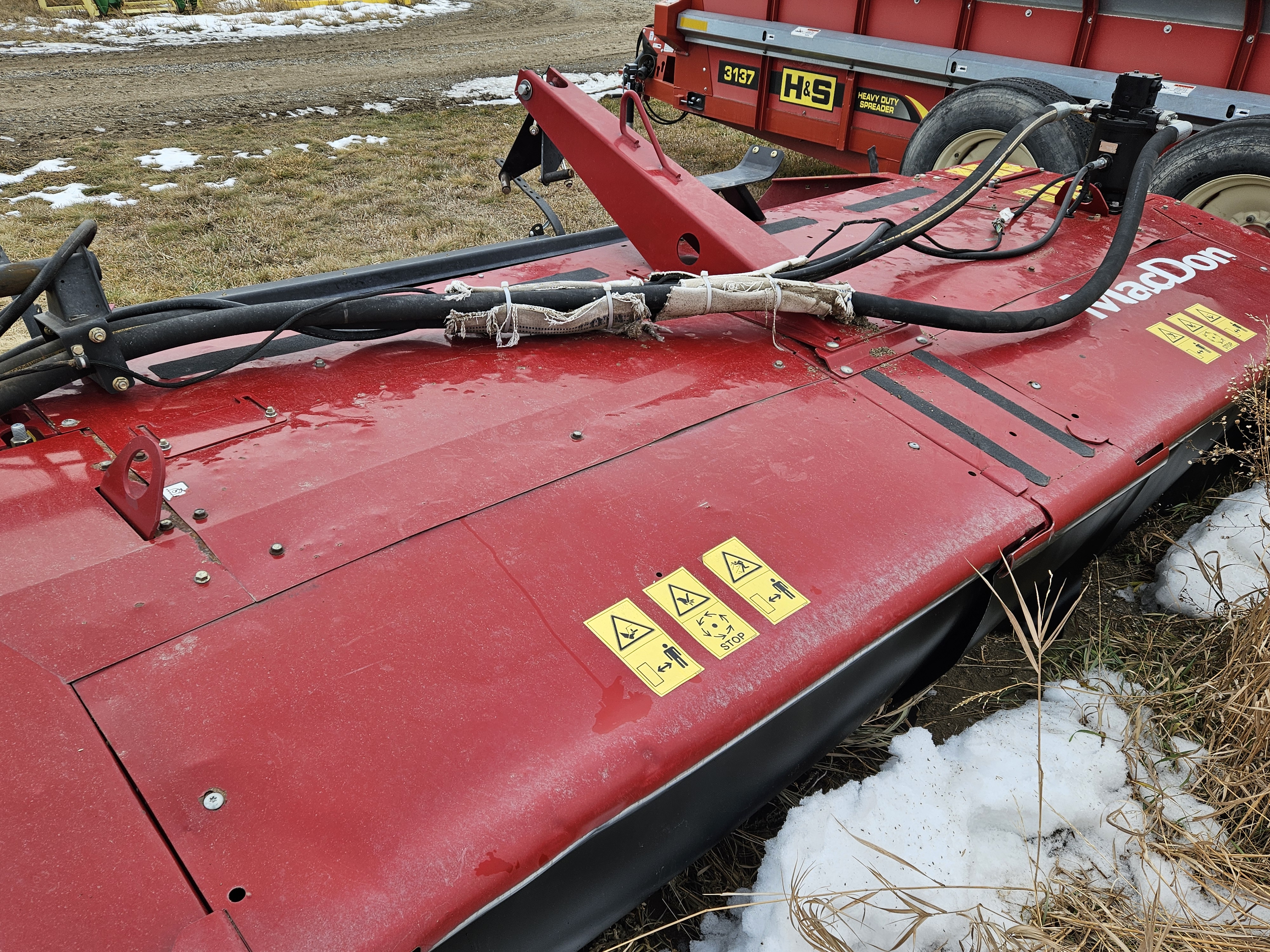 2016 MacDon R85 Mower Conditioner