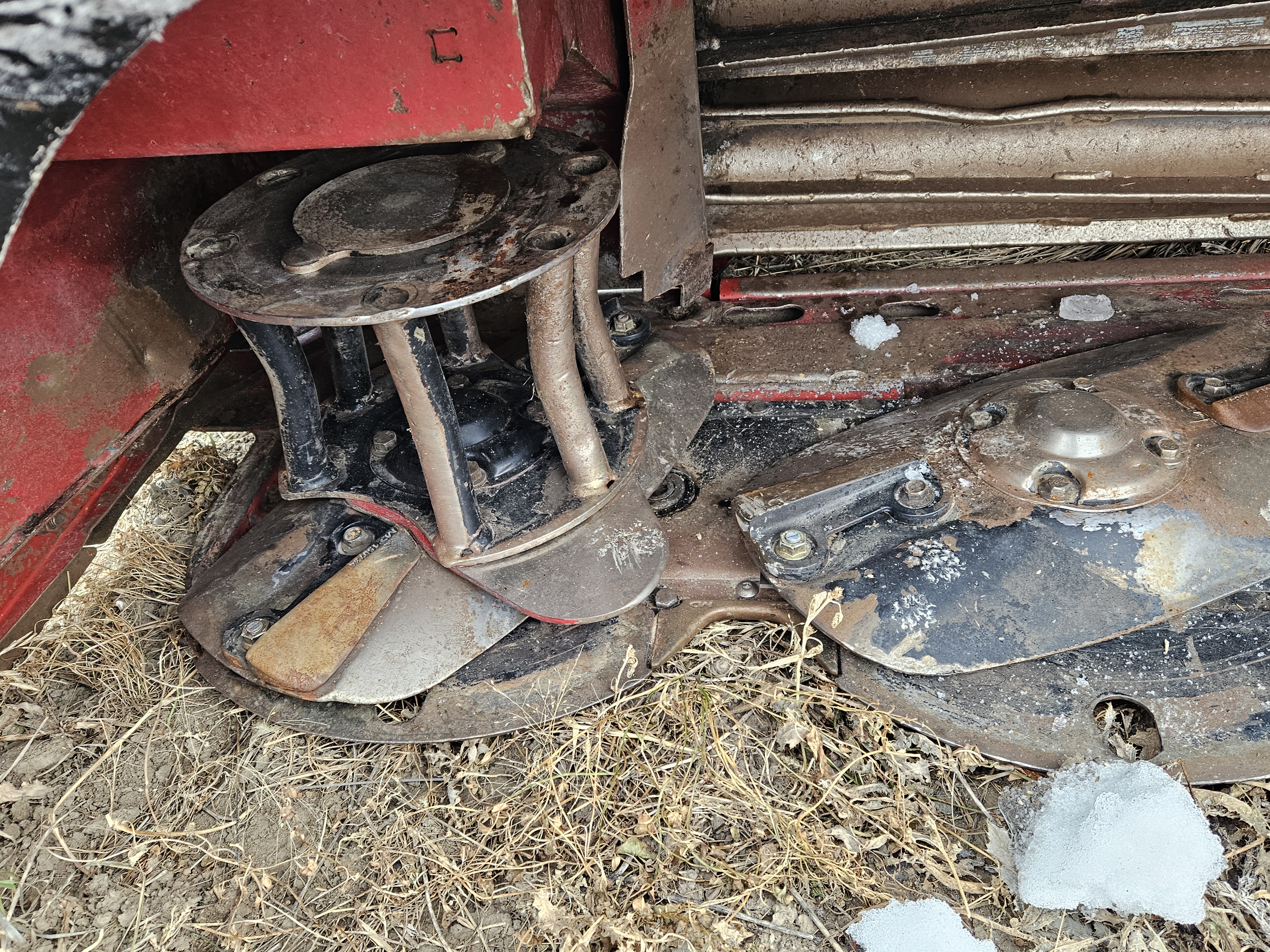 2016 MacDon R85 Mower Conditioner