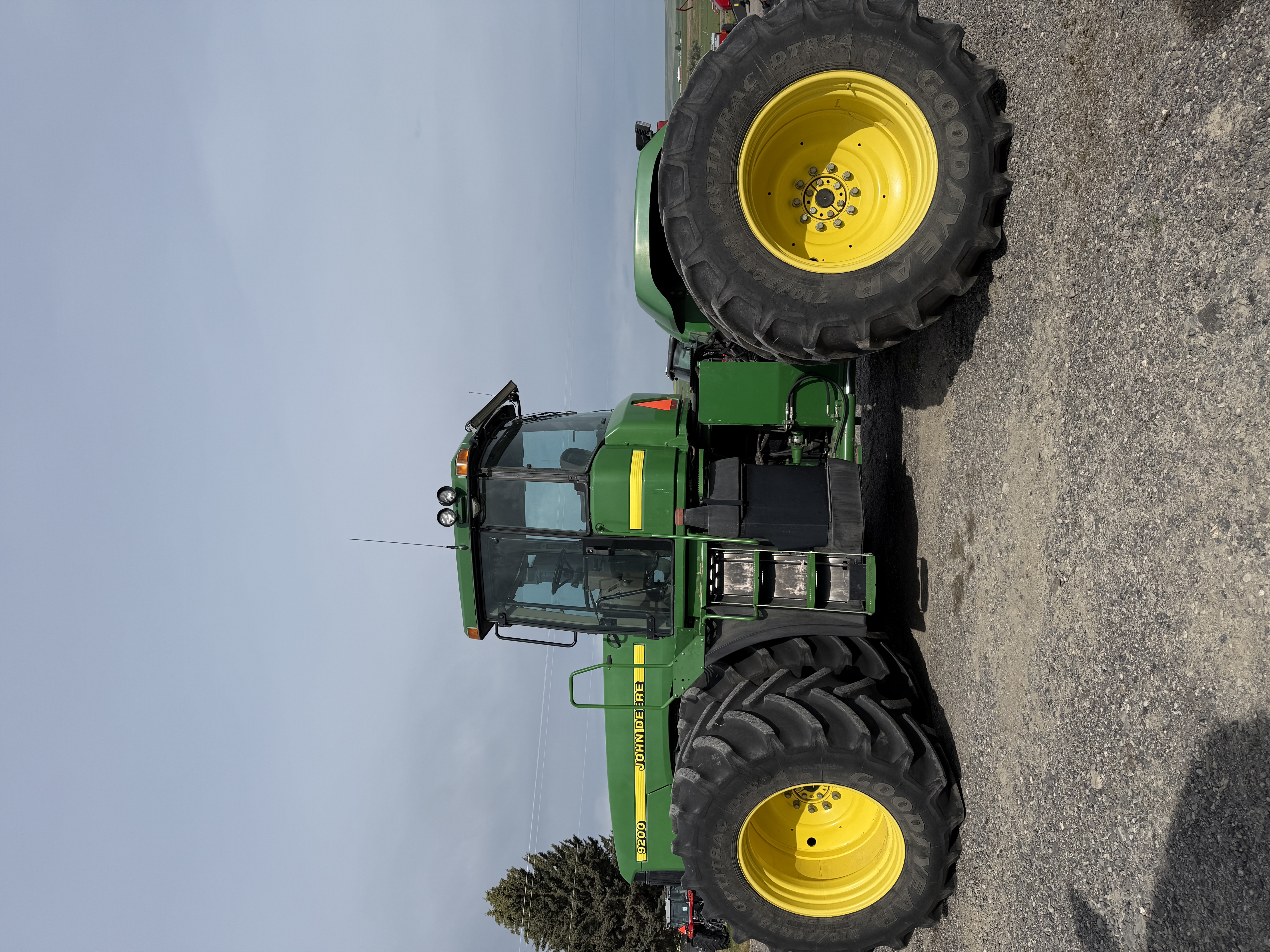 John Deere 9200 Tractor