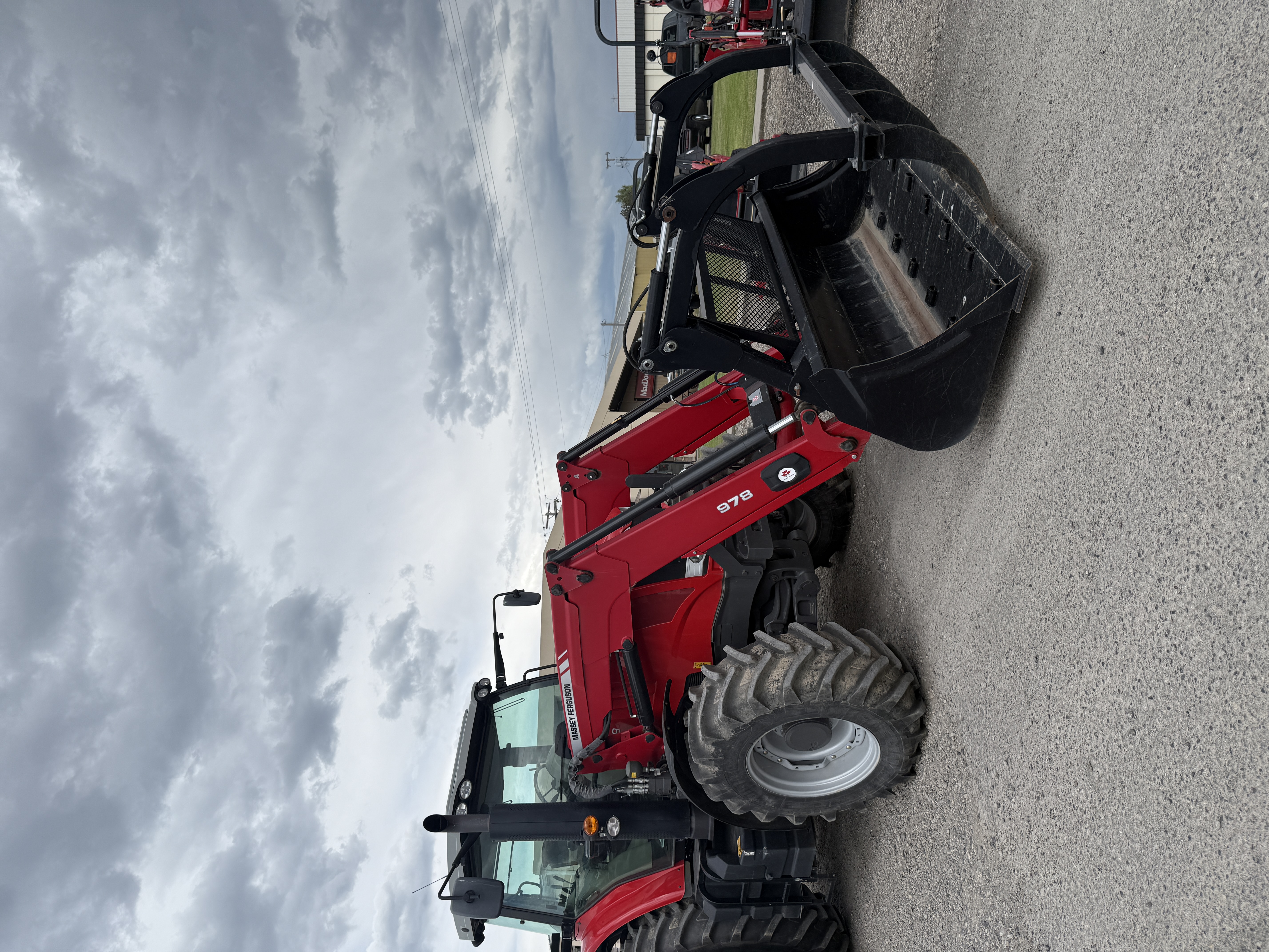 2012 Massey Ferguson 7619 Classic Tractor