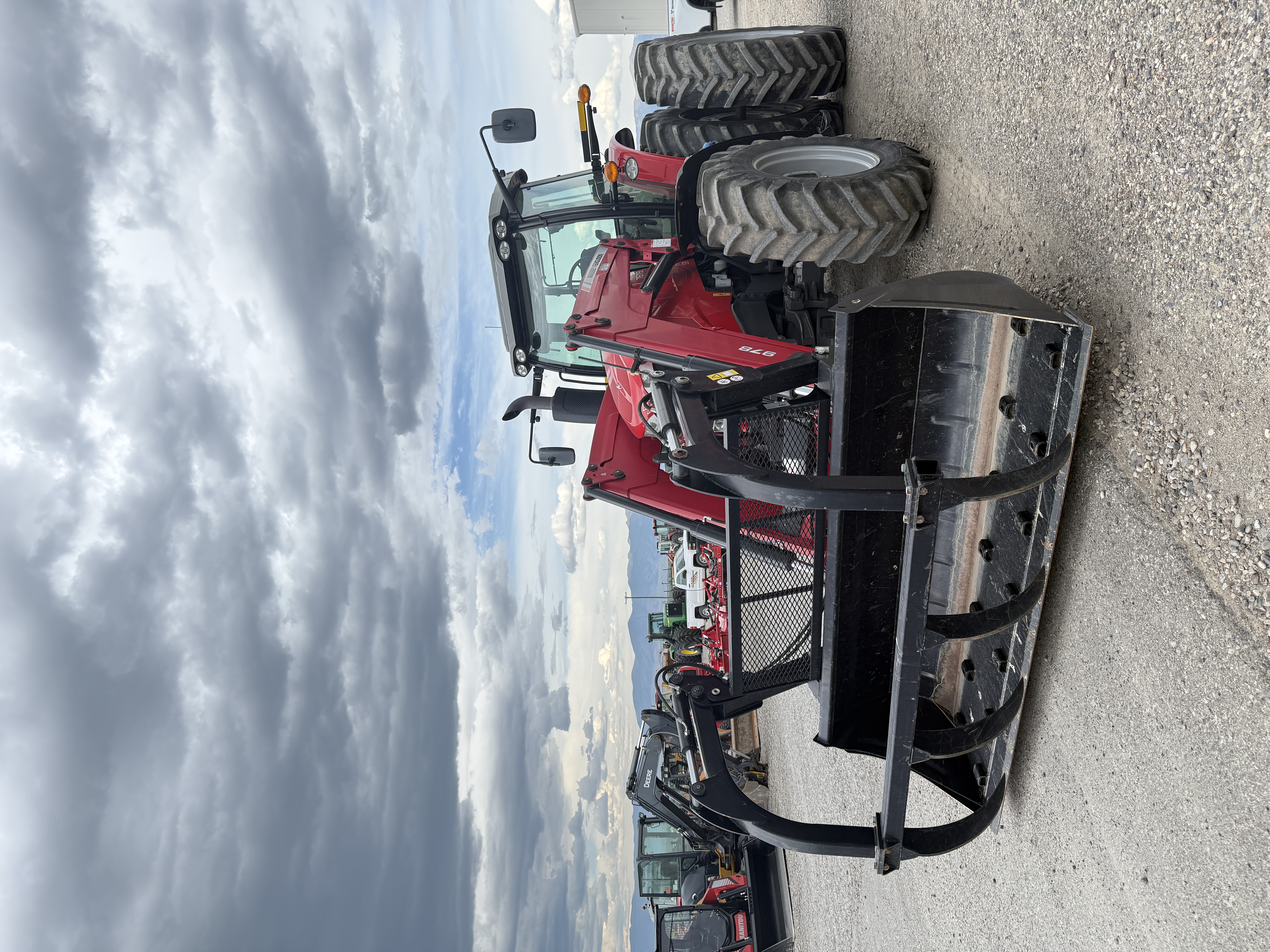 2012 Massey Ferguson 7619 Classic Tractor