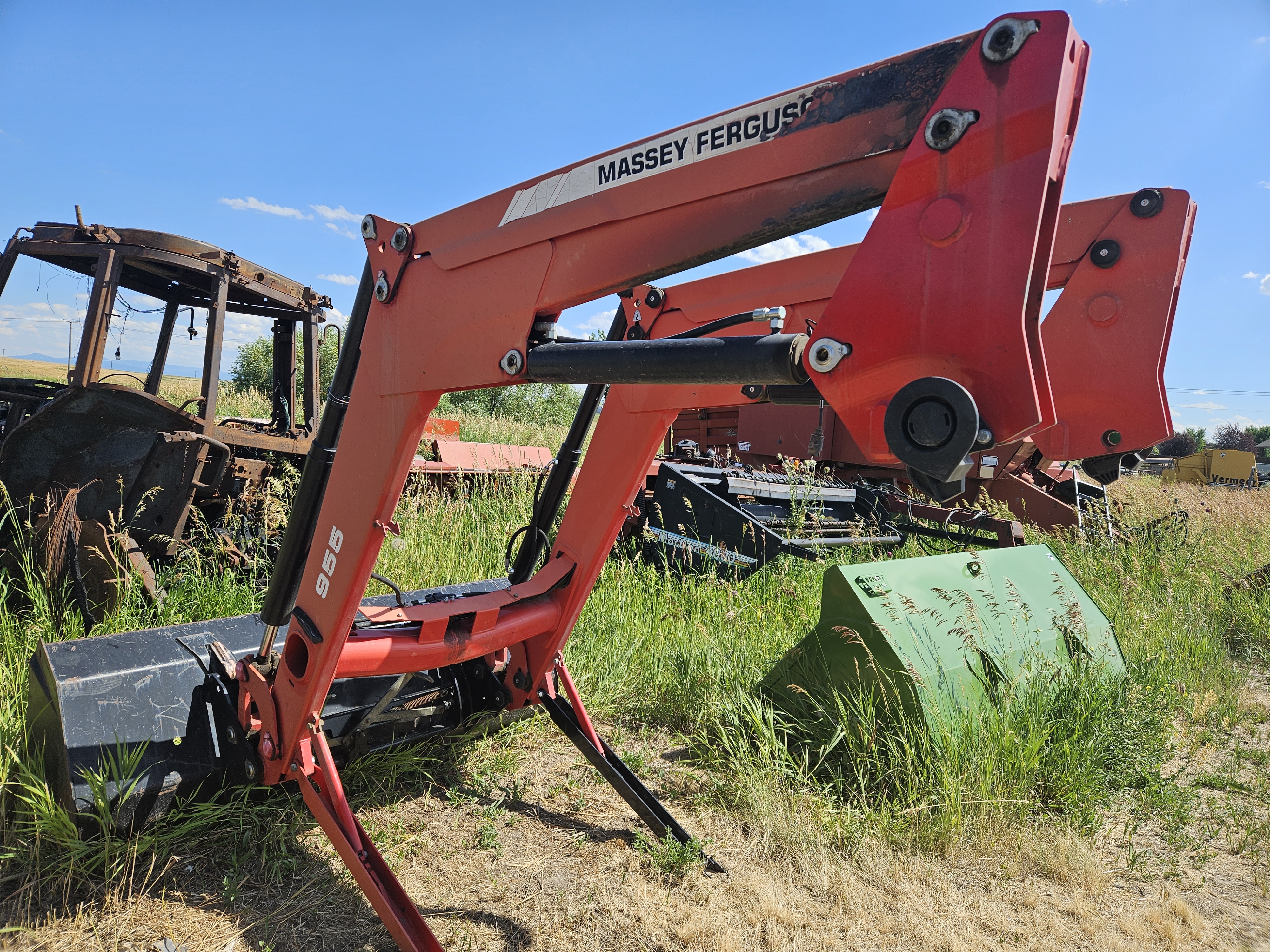 2007 Massey Ferguson 955 Tractor Loader