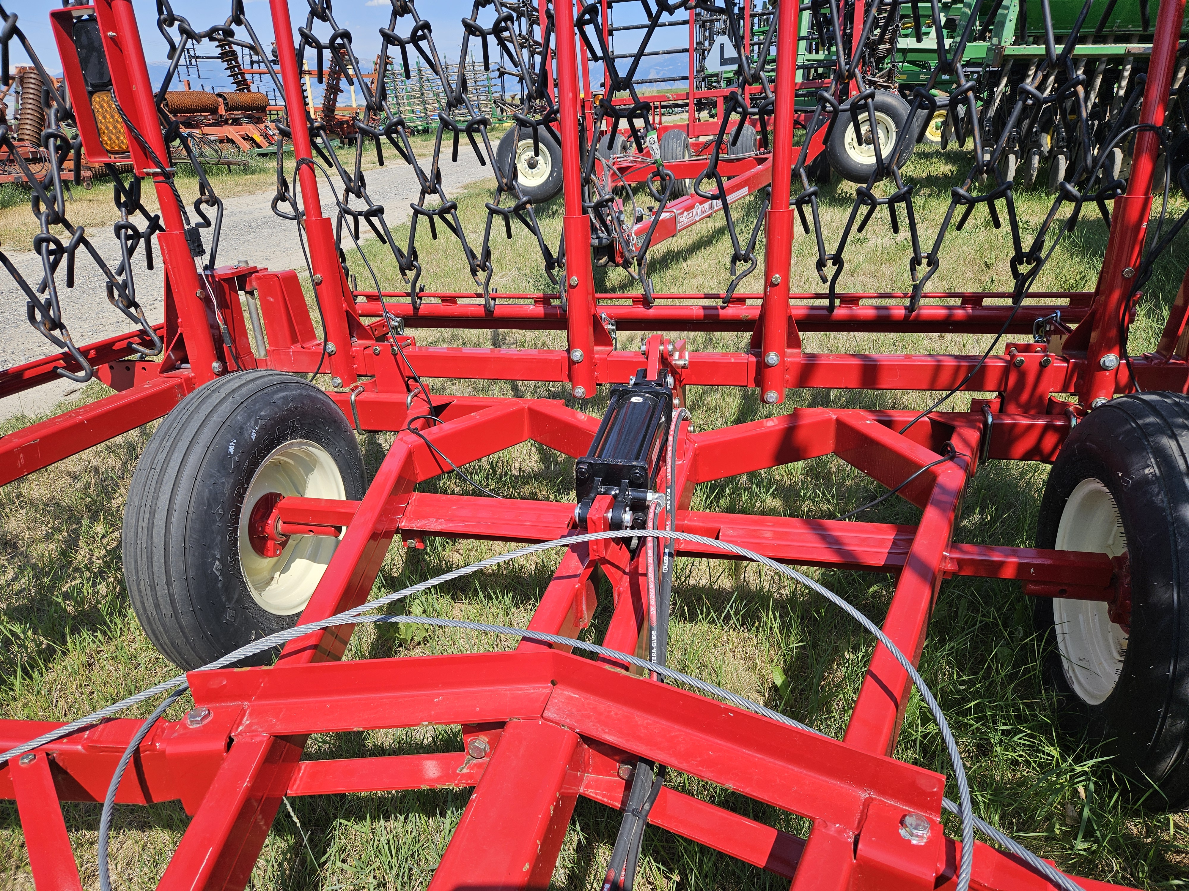 2024 McFarlane HD24 Harrow