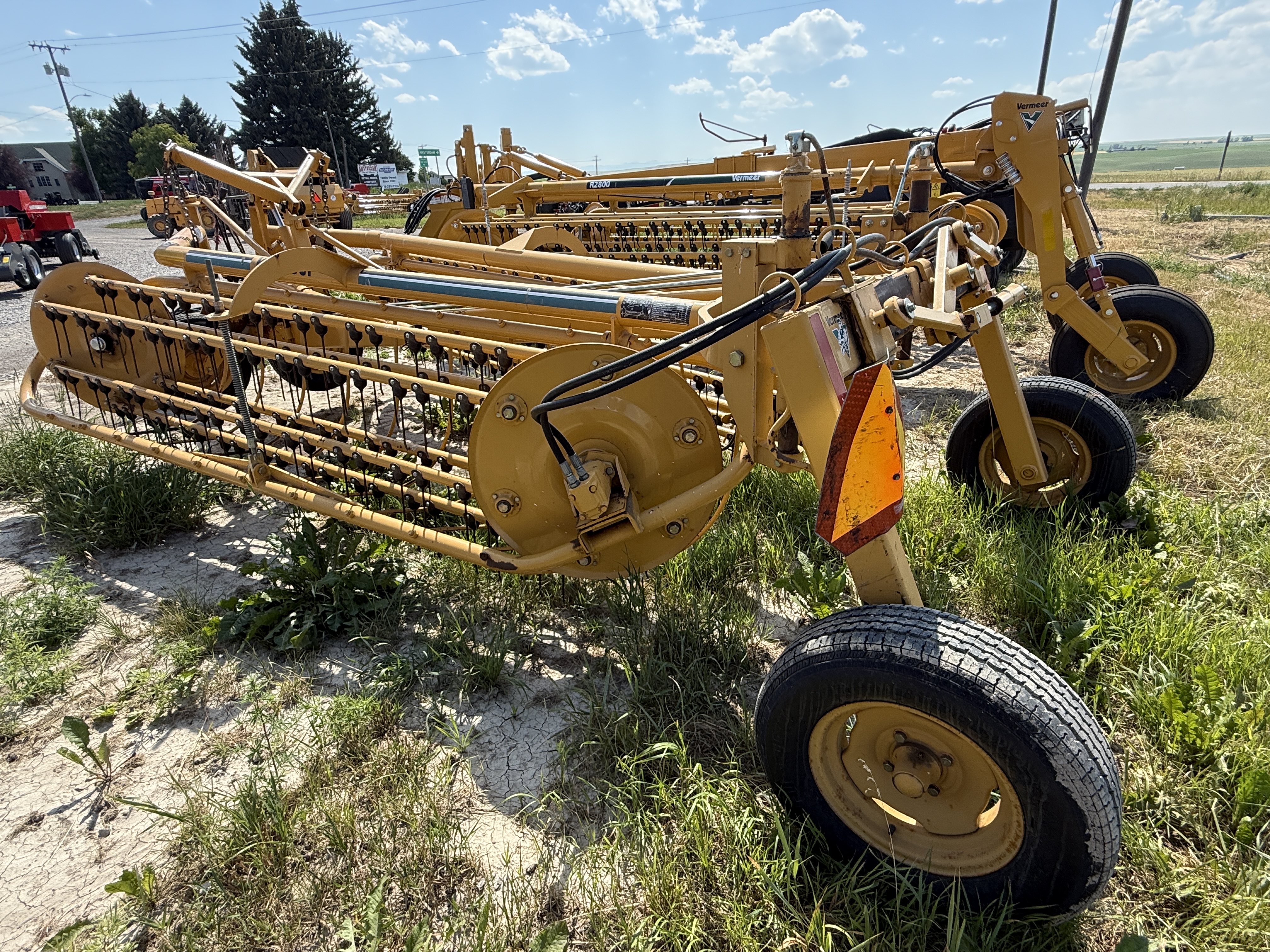 2005 Vermeer R23A Rake/Hay