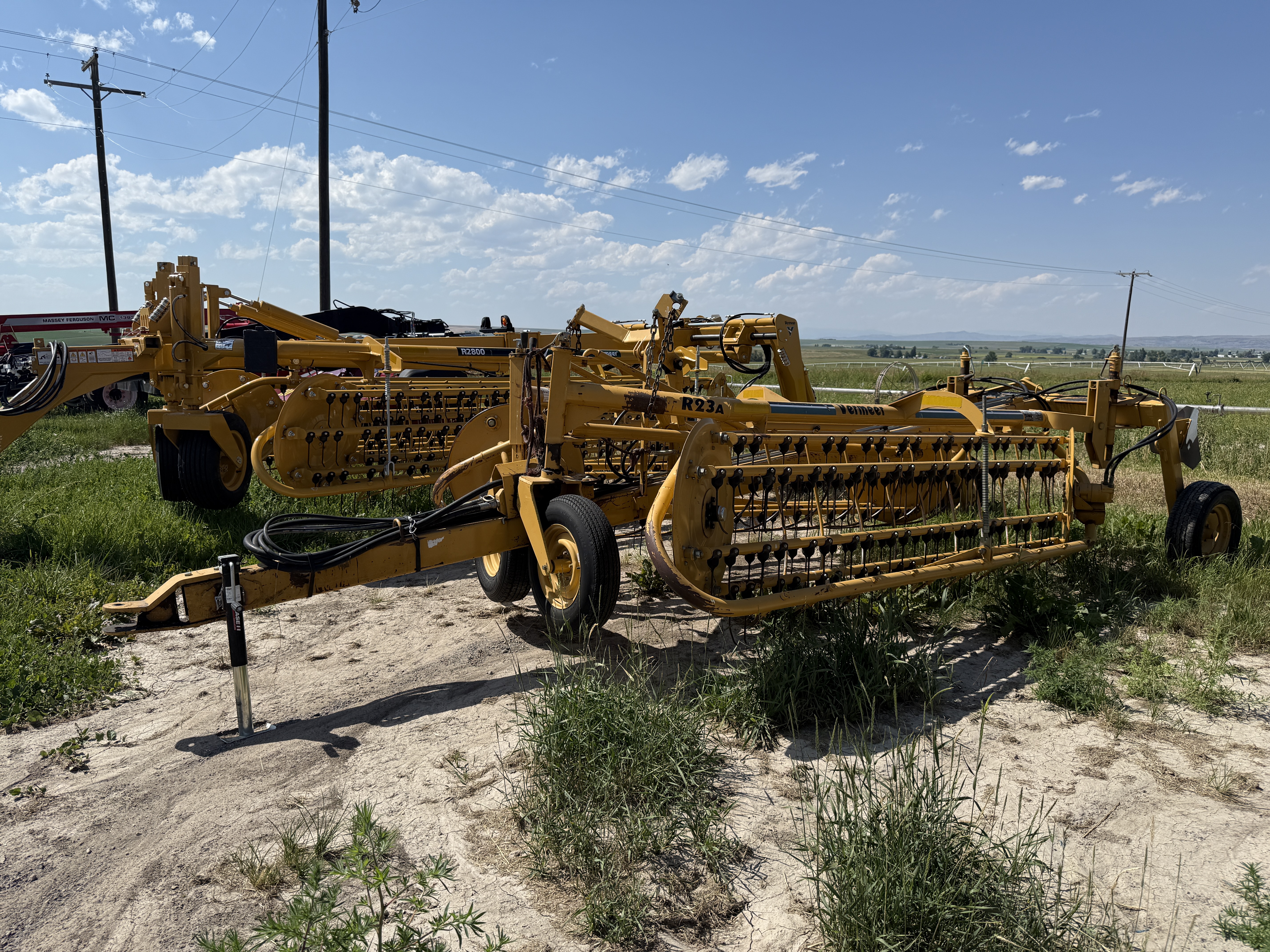 2005 Vermeer R23A Rake/Hay