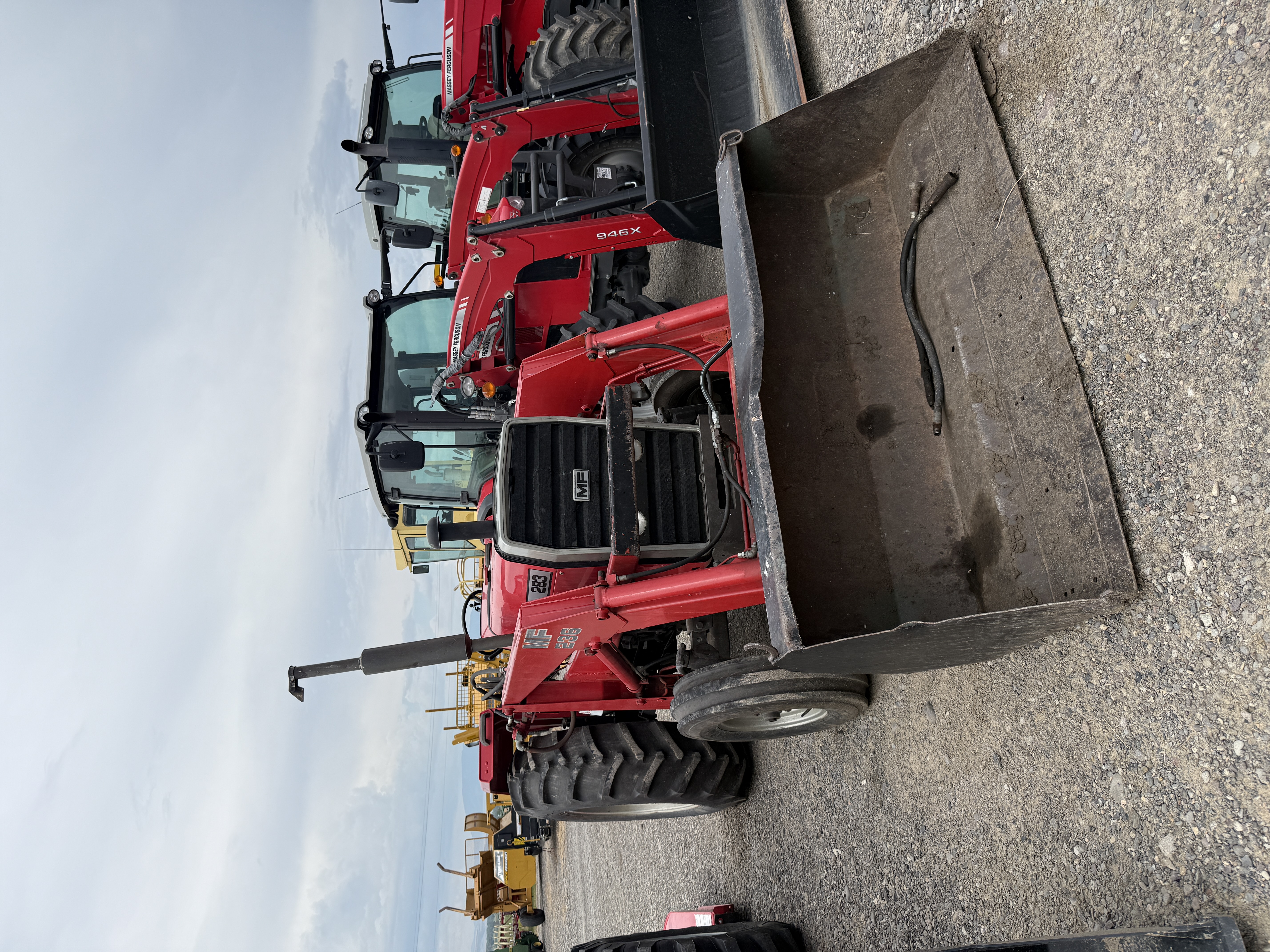 1986 Massey Ferguson 283 Tractor