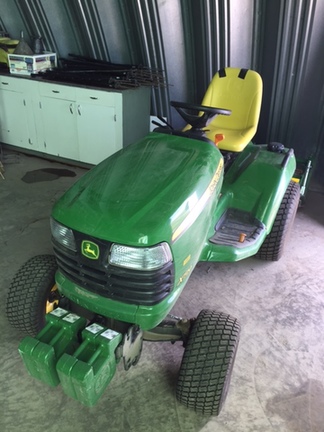 2011 John Deere X720 Garden Tractor