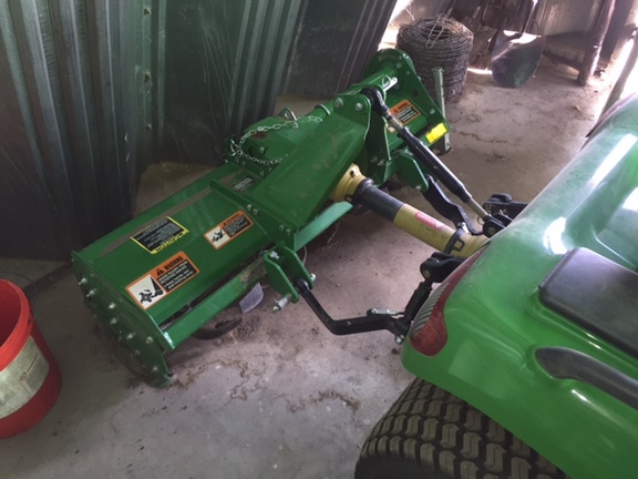 2011 John Deere X720 Garden Tractor