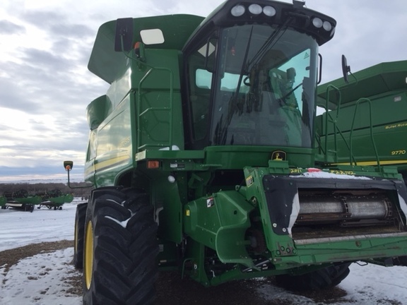 2011 John Deere 9870 STS Combine