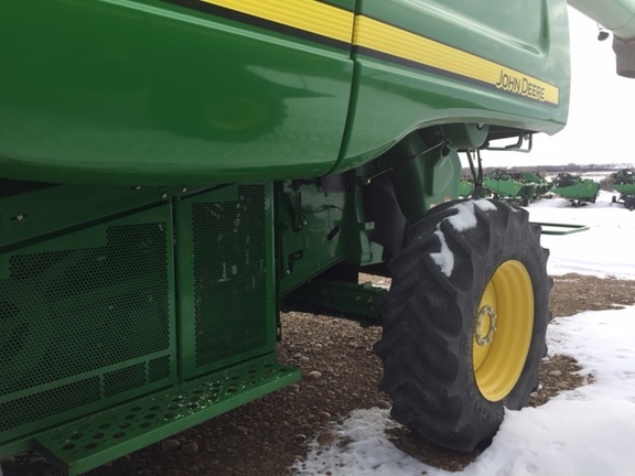 2011 John Deere 9870 STS Combine