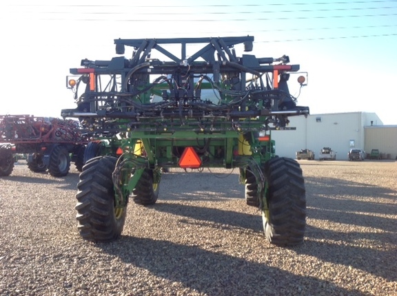 1998 John Deere 4700 Sprayer/High Clearance