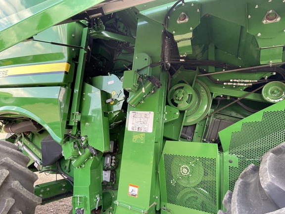 2021 John Deere S790 Combine