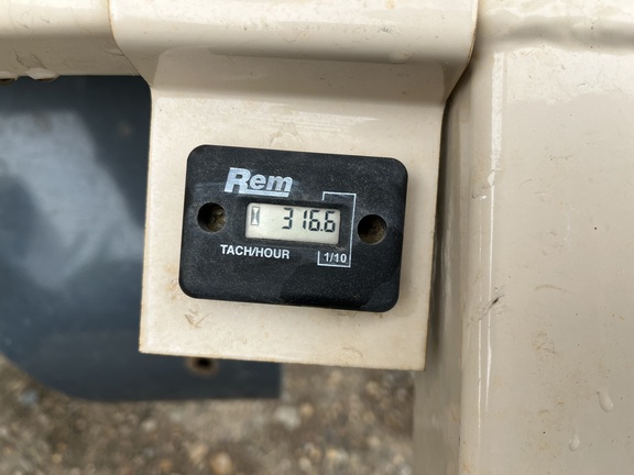 REM Mfg 2500 Grain Vac