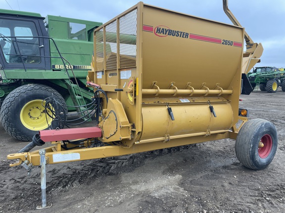 Haybuster 2650 Bale Processor