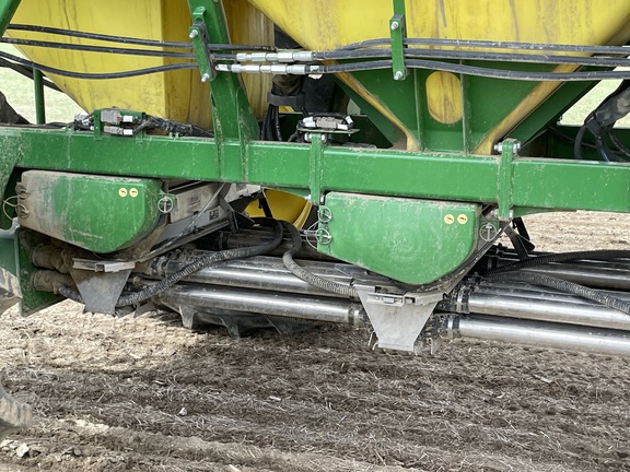 2014 John Deere 1895/1910 Air Seeder