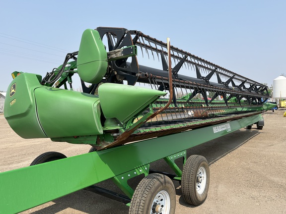 2011 John Deere 635D Header Combine