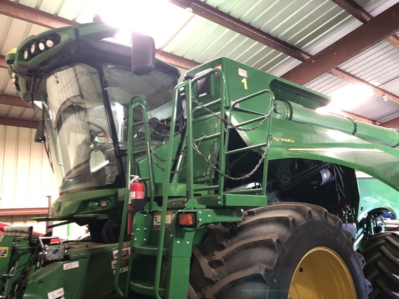 2018 John Deere S780 Combine