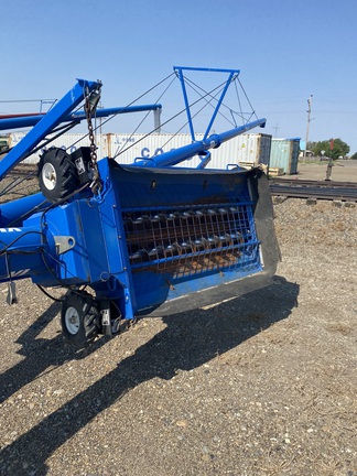 2012 Brandt 1070 Grain Auger