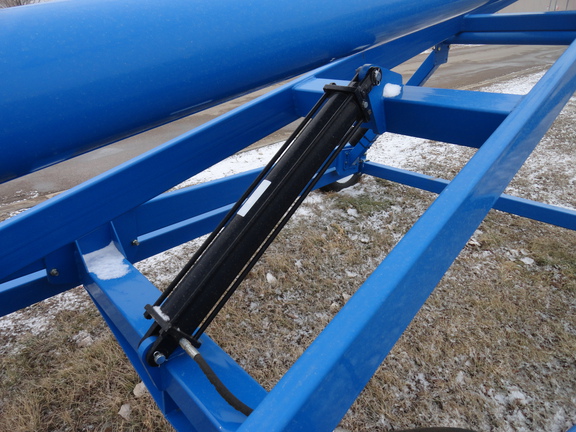 2012 Brandt 1070 Grain Auger