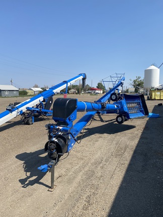 2010 Brandt 1060 Grain Auger