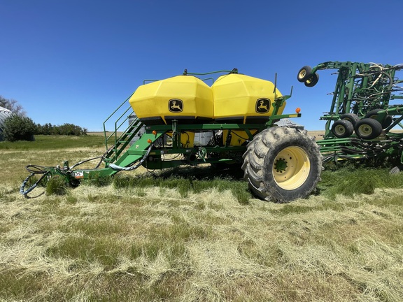 2002 John Deere 1820 Air Seeder