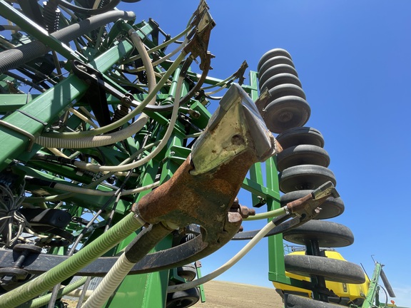 2002 John Deere 1820 Air Seeder