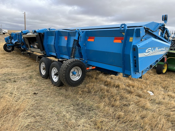 2015 Shelbourne XCV Header Combine