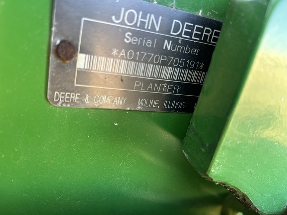 2003 John Deere 1770NT CCS Planter