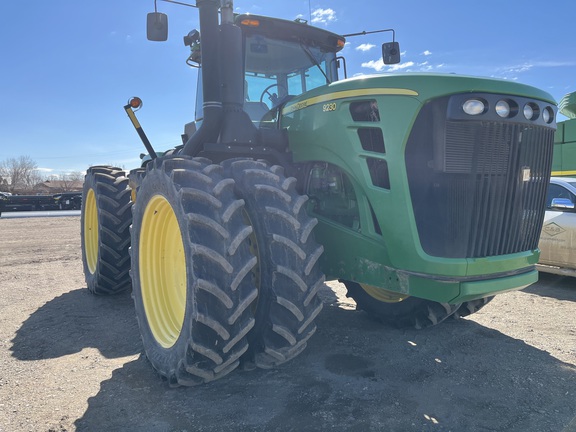 2009 John Deere 9230 Tractor 4WD