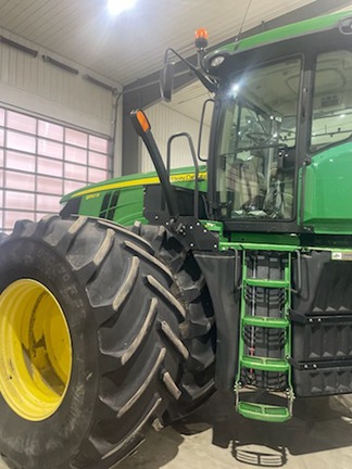 2014 John Deere 9510R Tractor 4WD