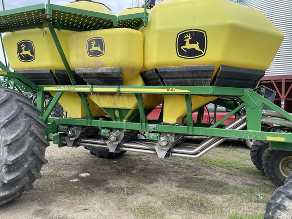 2012 John Deere 1895/1910 Air Seeder