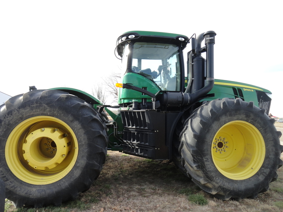 2013 John Deere 9460R Tractor 4WD