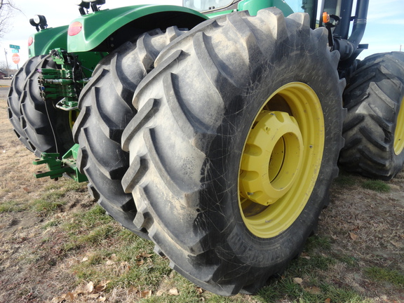 2013 John Deere 9460R Tractor 4WD