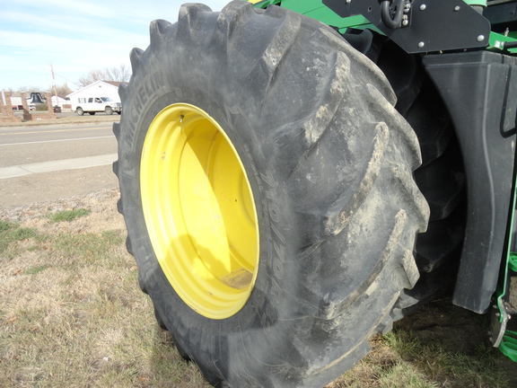 2013 John Deere 9460R Tractor 4WD