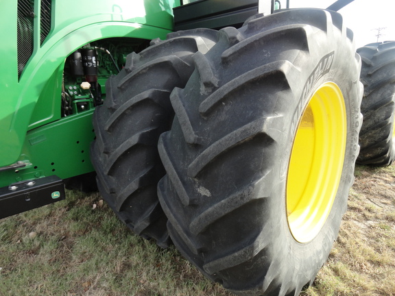 2013 John Deere 9460R Tractor 4WD
