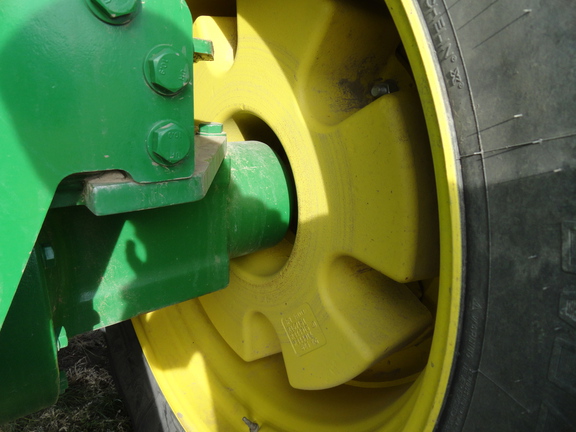 2013 John Deere 9460R Tractor 4WD