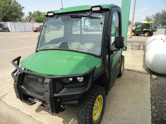 2022 John Deere XUV 835R ATV