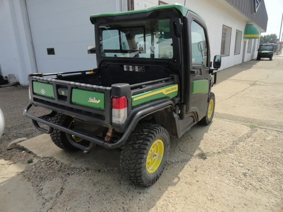 2022 John Deere XUV 835R ATV