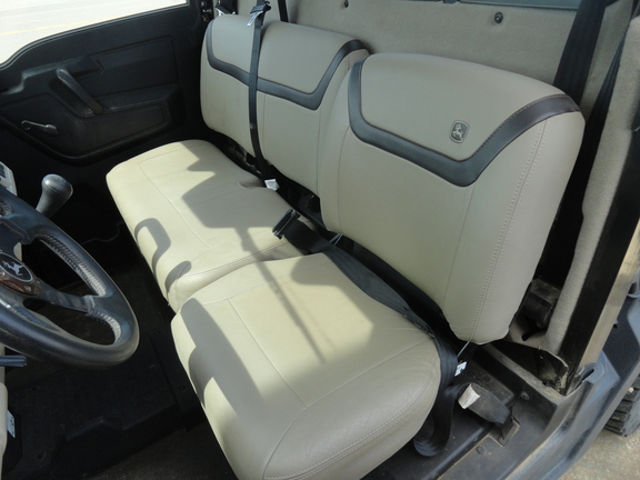 2022 John Deere XUV 835R ATV