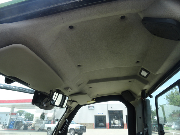 2022 John Deere XUV 835R ATV