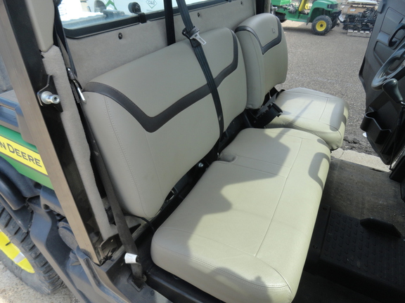 2022 John Deere XUV 835R ATV