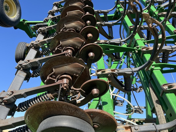 2006 John Deere 1835 Air Seeder