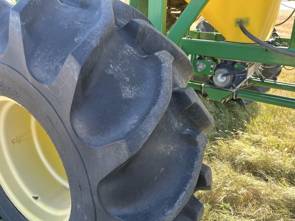 2006 John Deere 1835 Air Seeder